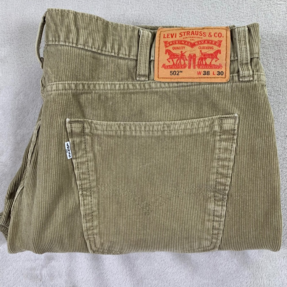 Levi's 502 Tapered Corduroy Pants Mens 38x30 Tan/Khaki Stretch 29507-0547 Casual